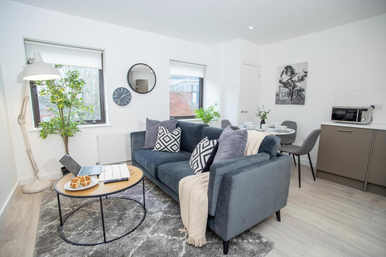 Pembroke House Apartments Exeter For Families Business Relocation Free Parking מראה חיצוני תמונה