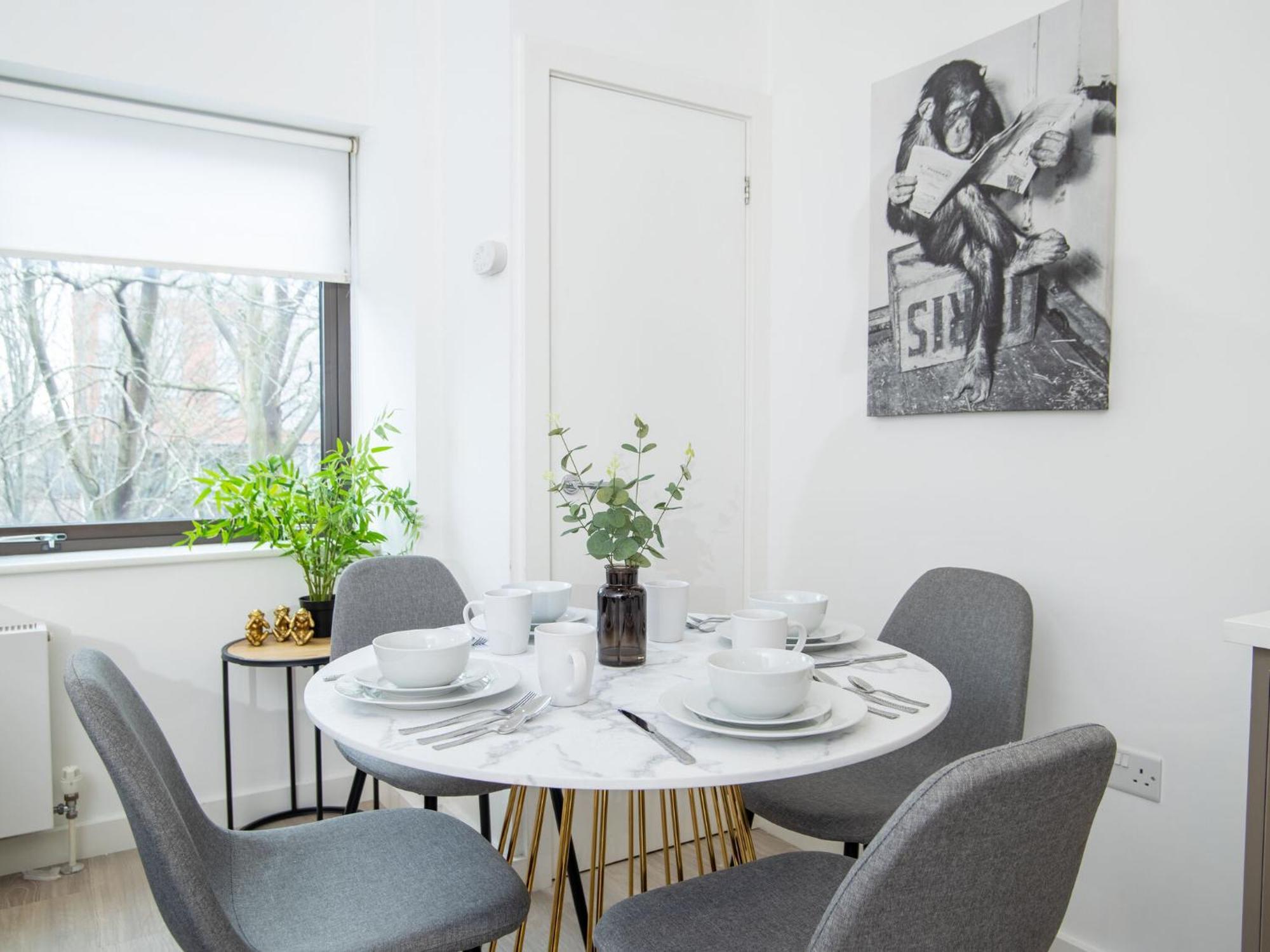 Pembroke House Apartments Exeter For Families Business Relocation Free Parking מראה חיצוני תמונה